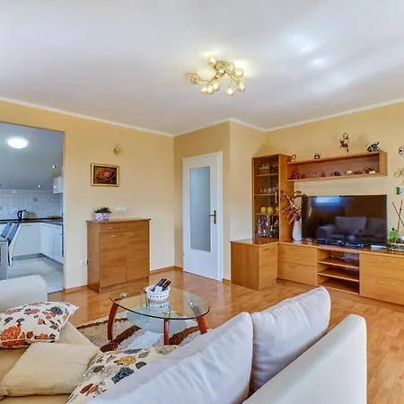 Dami Mali Lošinj
