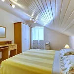 Dami Apartman Mali Losinj